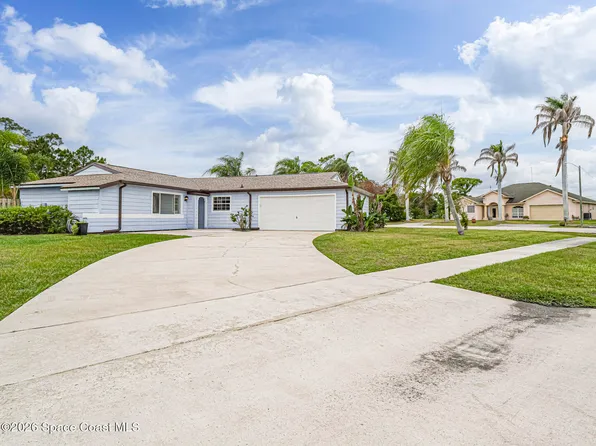 901 Beach Ln, Sebastian, FL 32958