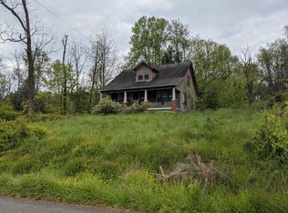 1021 Murphyville Rd, Rural Retreat, VA 24368