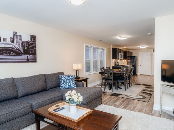 2927 W Lyndale St #1