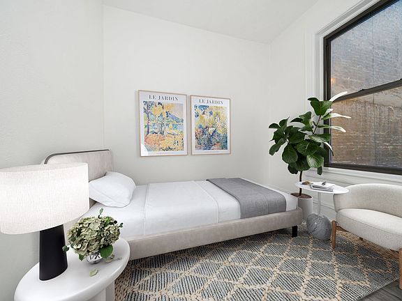 3rd image of 128 W 13th St #21B