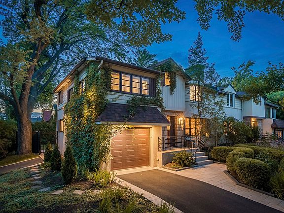 4th image of 332 Boulevard Desaulniers