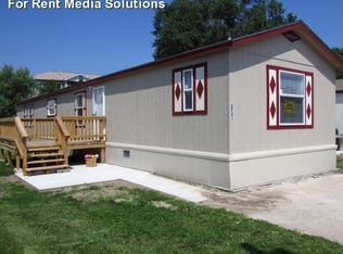 818 Gaslight Ln, Lincoln, NE 68521