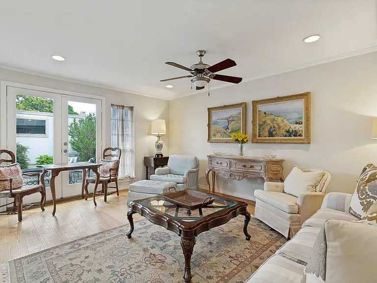 7617 Riverbrook Dr — Photo 5