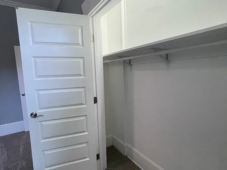 Main Bedroom Closet