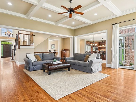 5th image of 21070 W Summerfield Ct