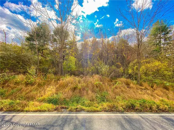 LOT 902 Mountain View Dr, Gilbert, PA 18331