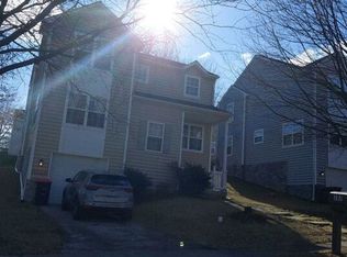 709 W 14th St, Chester, PA