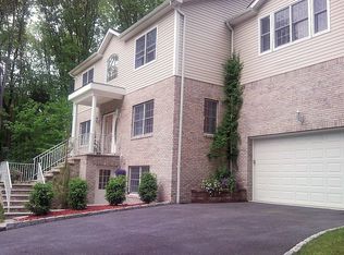 12 Ridge Rd #B, Cortlandt Manor, NY 10567