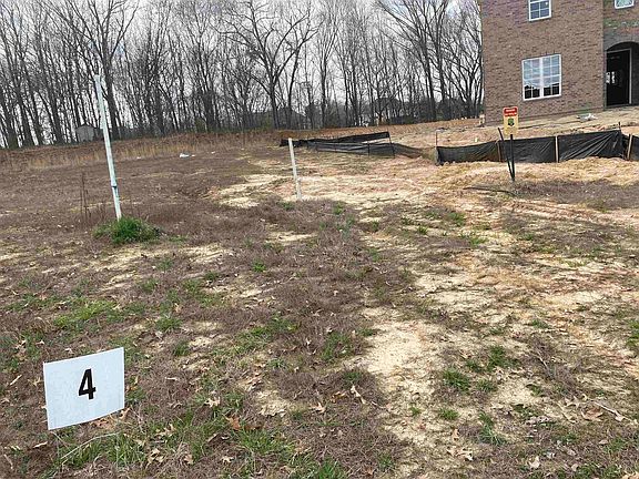 3rd image of 140 Crown Vista Cv #4