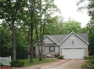 453 Angels Crossing Dr, Saint Clair, MO 63077