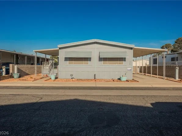 3560 Haleakala Dr, Las Vegas, NV 89122