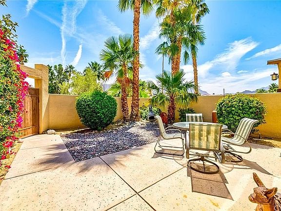 2nd image of 52405 Avenida Diaz