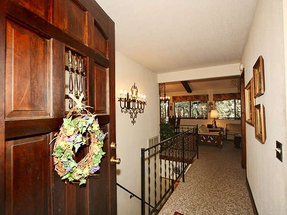3rd image of 4420 Park Woods Dr