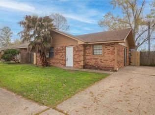 1924 Williamsburg Dr, La Place, LA 70068