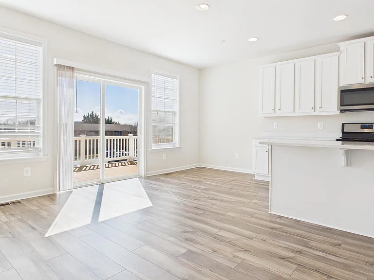 23 Chester Ct — Photo 12