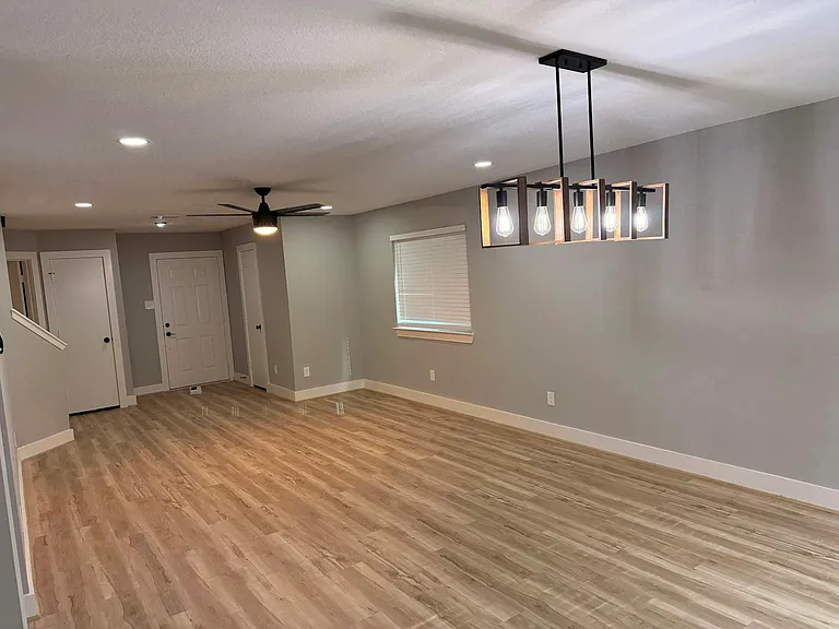 10651 Cobblecreek Way — Photo 6