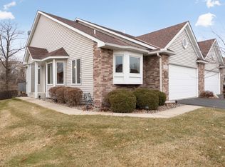 7355 Lake Ridge Dr, Savage, MN 55378