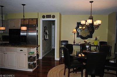2nd image of 8714 Scenicview Dr