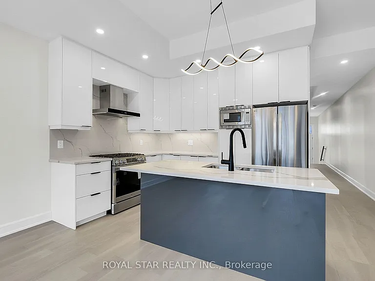553 Mutual St — Photo 11