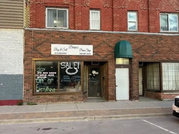 27 Dundas St E #2, Quinte West, ON K8V 1K6