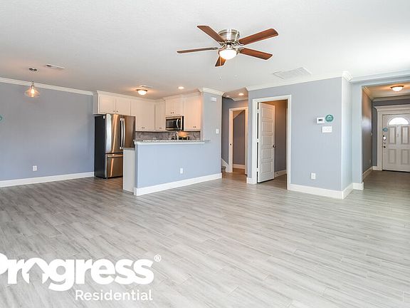 4th image of 10544 Wild Oak Dr