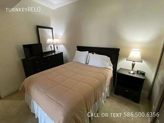 5th image of 1570 Woodward Ave #2102