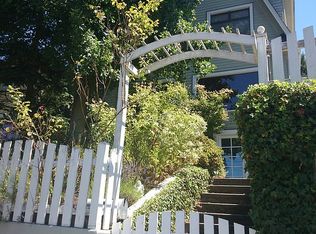 2104 10th Ave W, Seattle, WA 98119