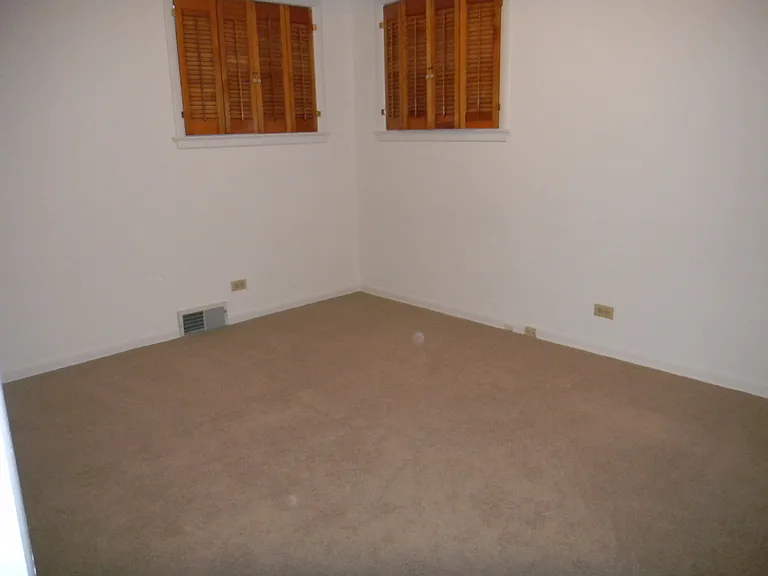 9054 Bennett Ave #2 — Photo 11
