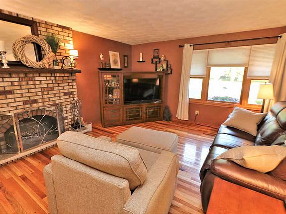 5th image of 6379 Bristlecone Ln