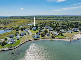 1 Starboard Way, Mattapoisett, MA 02739