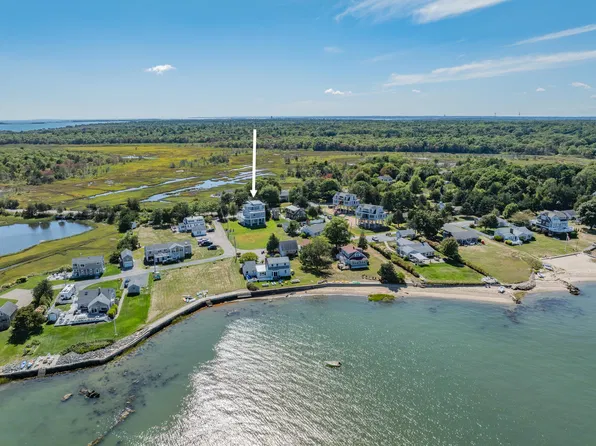 1 Starboard Way, Mattapoisett, MA 02739