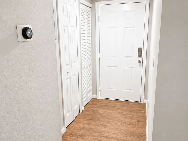 ENTRY HALLWAY