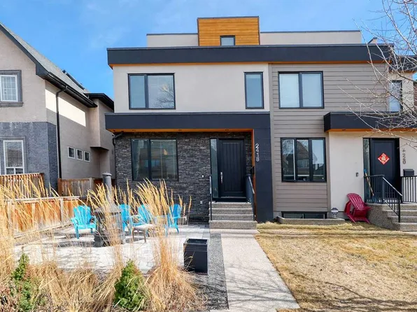 2418 W 24a St SW, Calgary, AB T3E 1W1