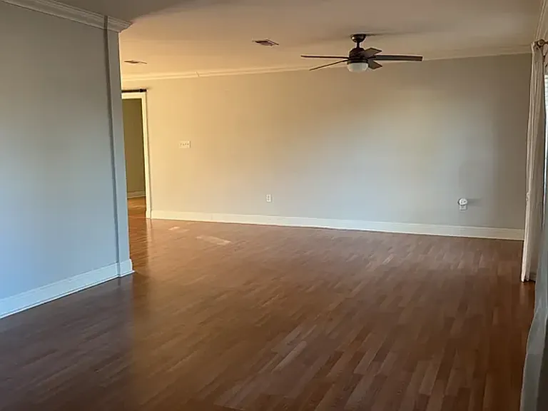 9150 Nolen Dr — Photo 5