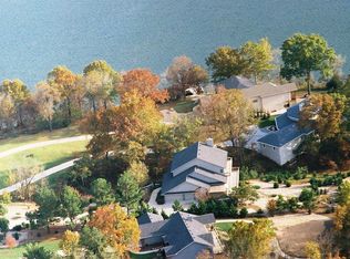 6 Barra Ln, Bentonville, AR 72715