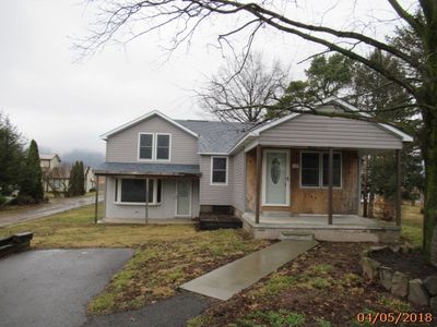 2130 E Main St, Valley View, PA, 17983