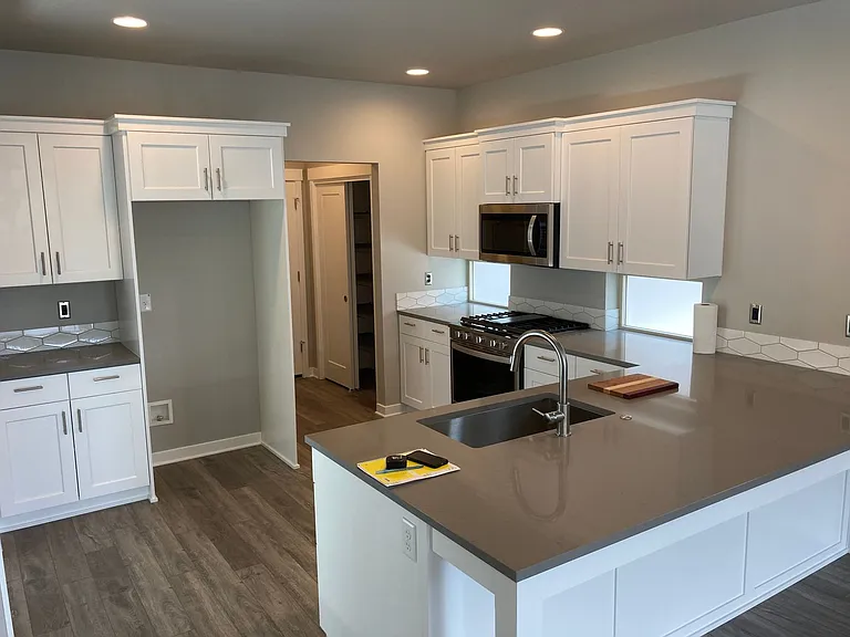 3835 SW Coyote Pl — Photo 5