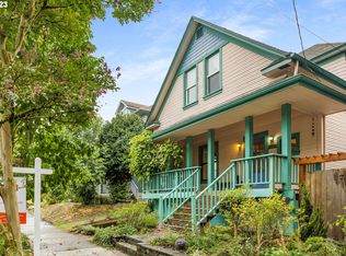 3215 SE Taylor St, Portland, OR