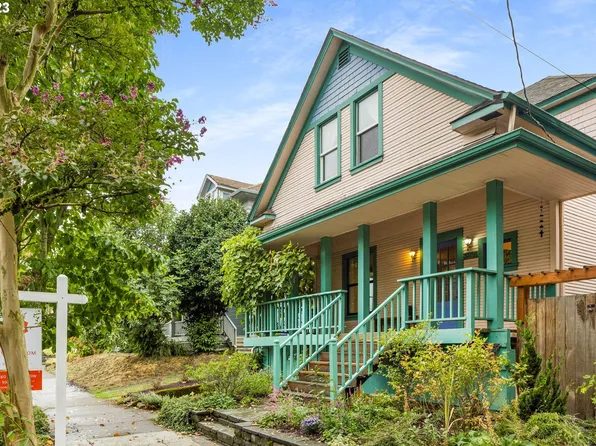 3215 SE Taylor St, Portland, OR 97214