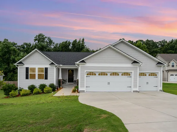 50 Hockey Puck Way, Benson, NC 27504