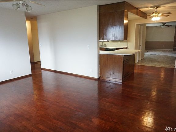 4th image of 816 137th St S