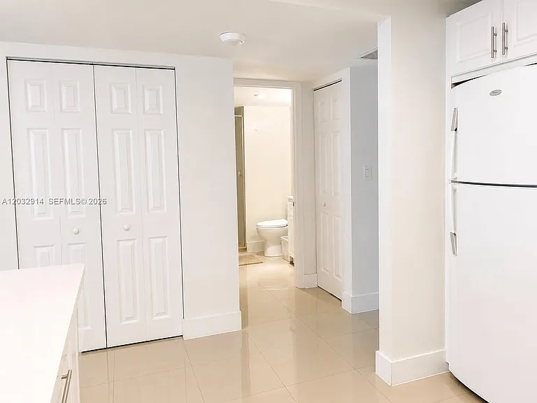 1865 S Ocean Dr #8I — Photo 4