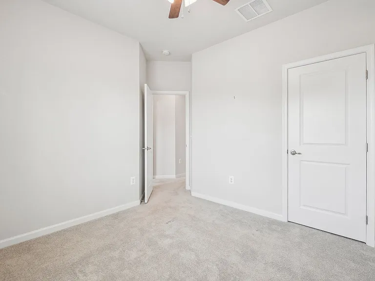 4502 Dale Creek Way — Photo 25