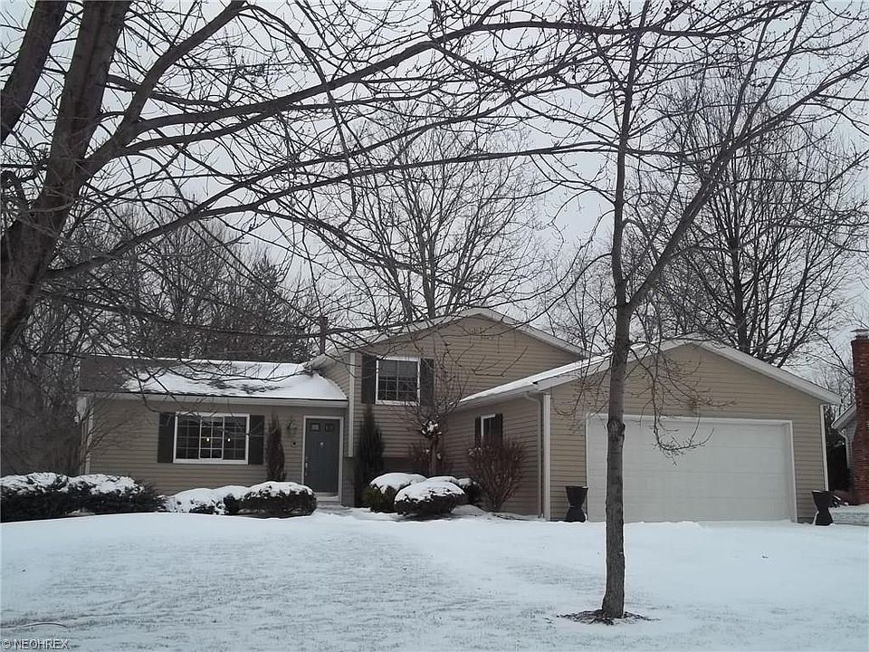 1st image of 15225 Wilmington Dr