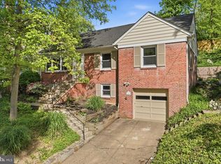 2351 N Vermont St, Arlington, VA 22207