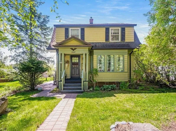 4424 Gilliat St, Duluth, MN 55804