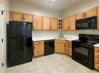 2875 E Creeks Edge Dr, Bloomington, IN 47401