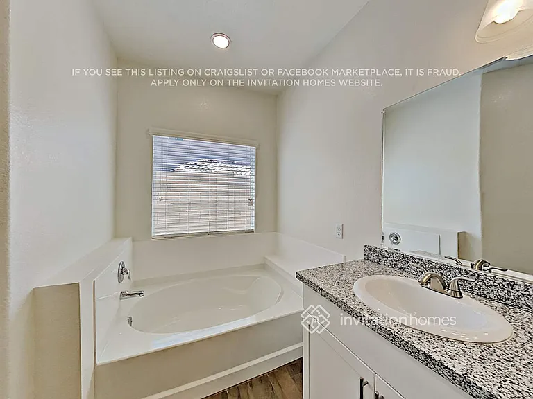 1513 E Douglas Ave — Photo 8
