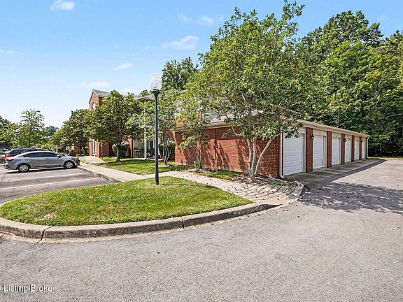 4th image of 9100 Hawthorne Pointe Dr Unit 201