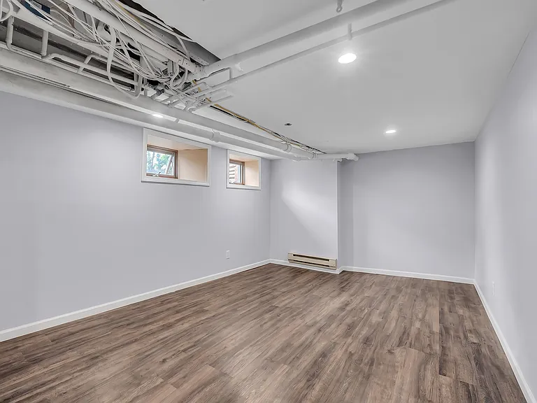 155 Paulin Blvd — Photo 29